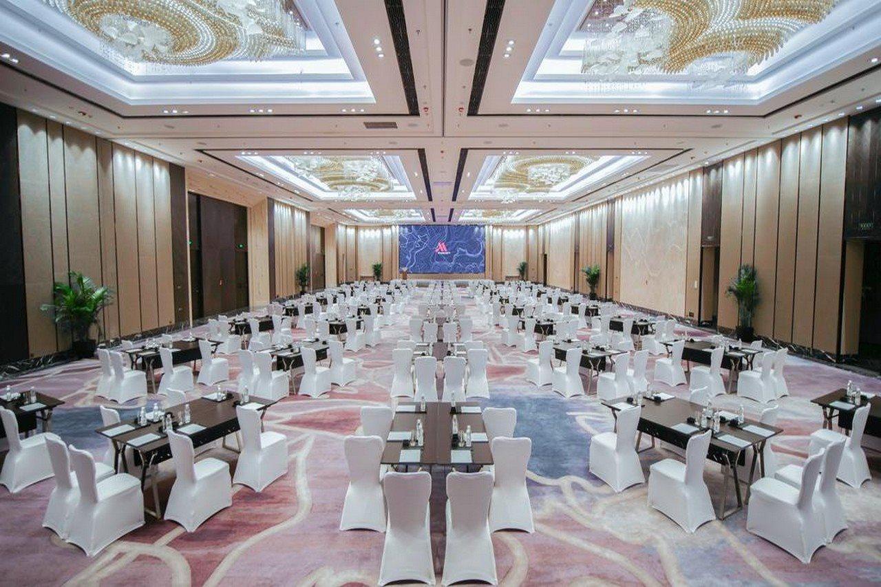 Courtyard By Marriott Xiamen Haicang Exterior photo