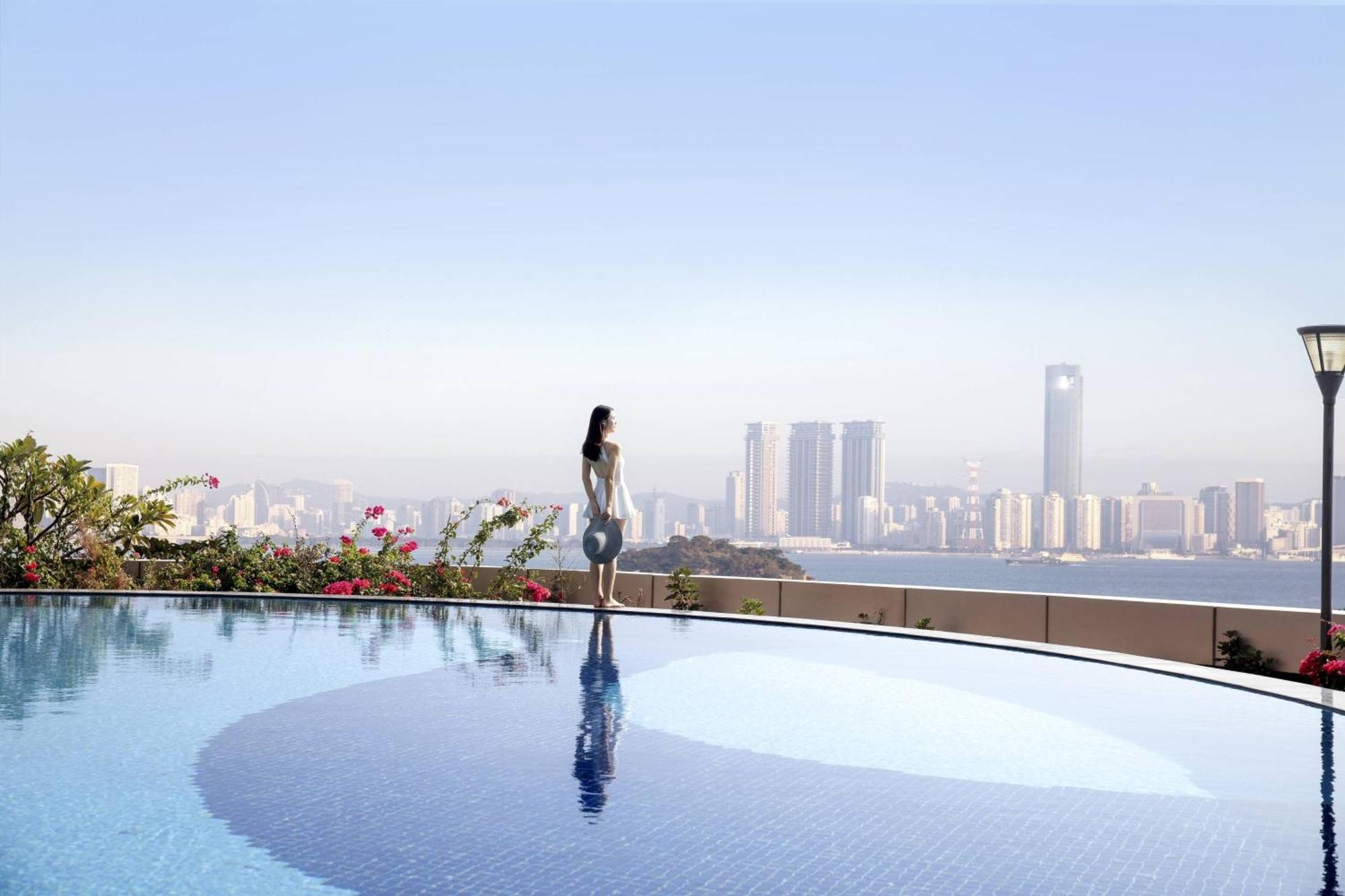 Courtyard By Marriott Xiamen Haicang Exterior photo
